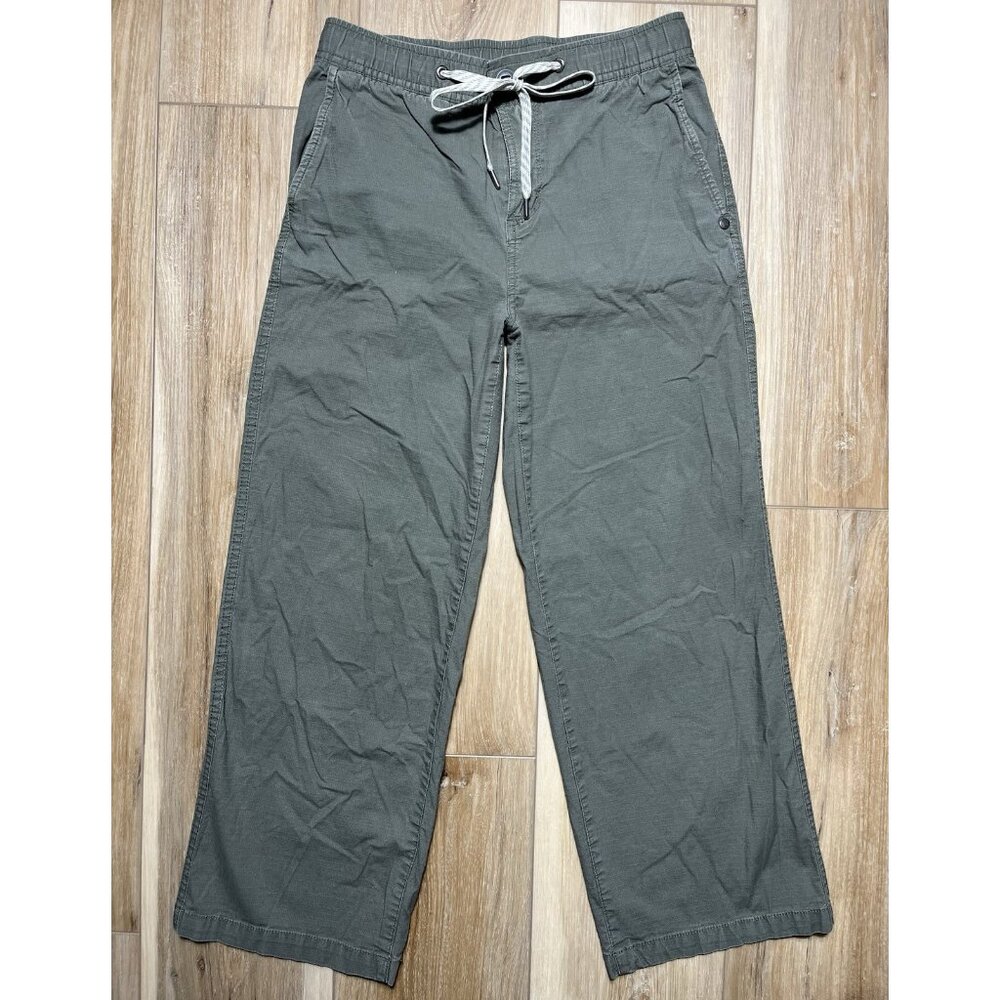 Vuori Green Ripstop Wide Leg Cropped Pants - Women Size XS